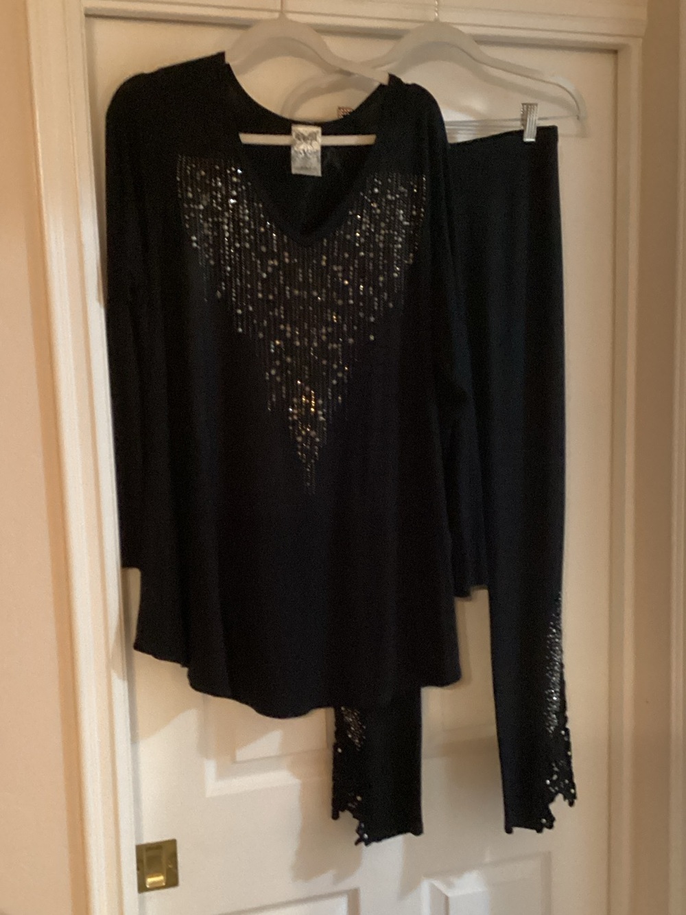 Vocal Black Sequin V-Neck Lounge Set